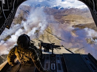 CH-47F Crew Chief over Afghanistan (photo USAF Tech Sgt Gregory Brook, March 15, 2018).
