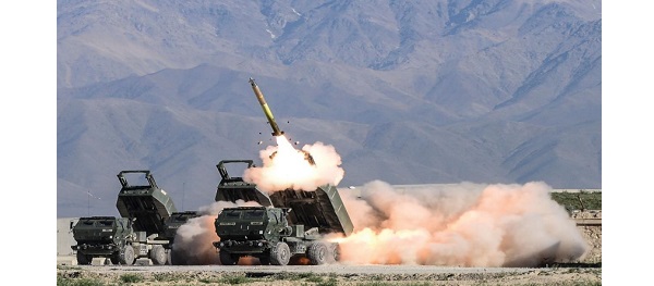 HIMARS firing on range in the United States.