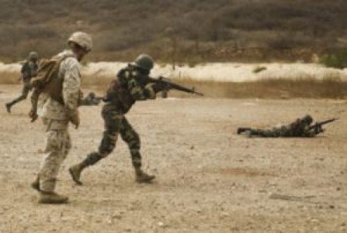 US Marines with SPMAGTF-CR-AF Train members of Senegal's Compagnie Fusilier de Marin Commando during 4-week training exercise in Senegal.